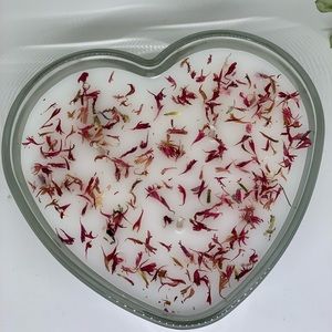 3 wick heart shaped candle